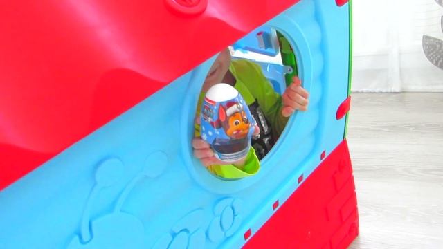 Алекс и волшебный игровой домик с подарками. Alex and MAGIC PLAYHOUSE. Alex and toys 0+ смотреть онлайн