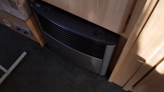 Обзор Английского Каравана LUNAR Zenith Sport, 2004 г.в. без пробега по РФ, за 486 000 руб. смотреть онлайн