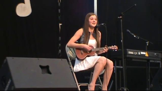 Ed Sheeran- give me love(Ariane Richard, ukulele cover) смотреть онлайн