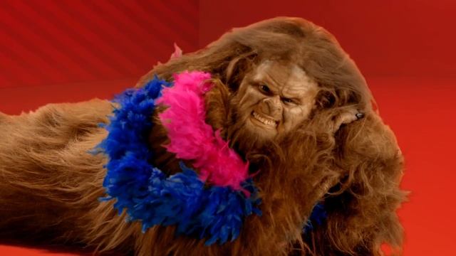 Apples To Apples: Glamorous Bigfoot