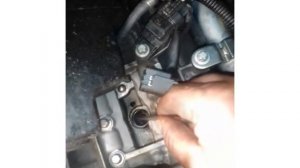 Мерседес GL 350CDI . Замена шайбочек под форсунками . + Загадка обратки.