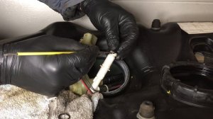 Mercedes C-Class W203 S203 broken fuel tank supply module replacement.