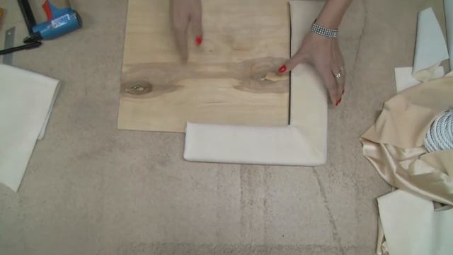 Как сделать мягкое изголовье с рамкой ! (Do-it-yourself furniture. DIY) смотреть онлайн