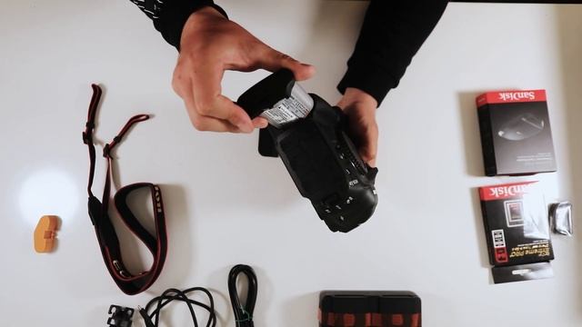 MASSIVE UNBOXING $15,000 | THIS IS THE CANON EOS 1DX MARKIII - THE KING OF DSLR'S! смотреть онлайн