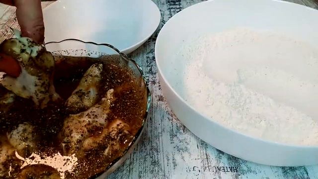 Острые куриные крылышки с хрустящей корочкой KFC. Настоящий рецепт. Хрустящие крылышки смотреть онлайн