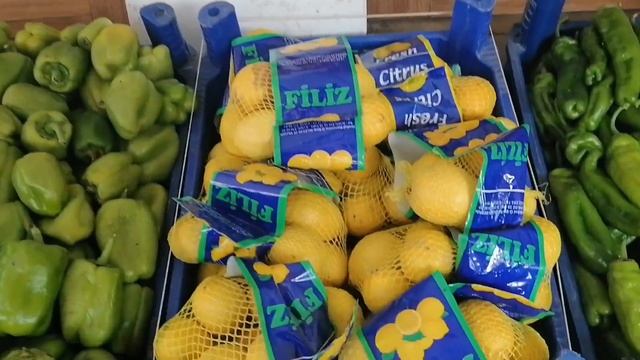 Турция. Трабзон. Орду. путешествие автостопом. дешёвые цены на все продукты TR Ordu travel смотреть онлайн