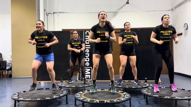 Clase PowerJump / Trampolín 40 Minutos Para PRINCIPIANTES, Intermedios Y Avanzados