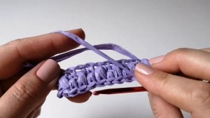 Как вязать узор из рафии, которым связана популярная сумочка от известного бренда LOEWE