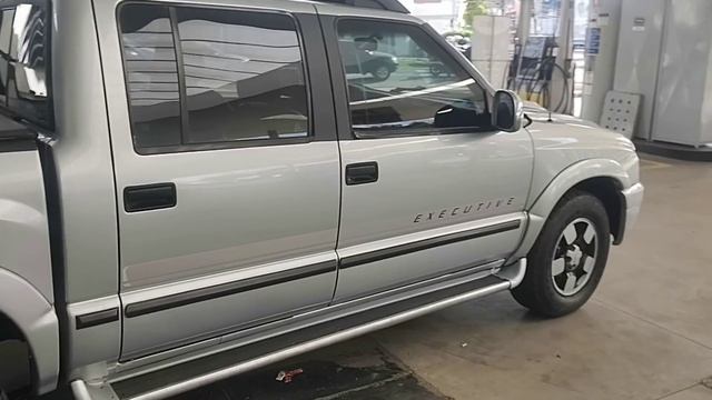 VENDE-SE(GM CHEVROLET S10 EXECUTIVE MWM 2.8 DIESEL 4X4 ANO 2010) ACEITA TROCA #s10executive