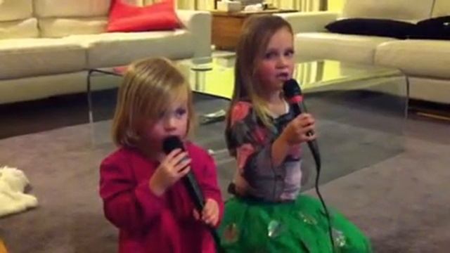 Abba singstar....by a four-year-old смотреть онлайн