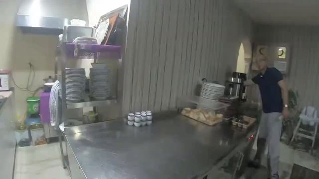 Общение с администратором отеля. Анталия. смотреть онлайн