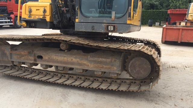 Excavator Volvo EC140BLC Working