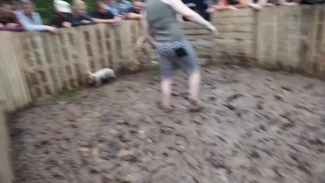 Ловля поросёнка, участник 4. Kozloparty 2017 смотреть онлайн
