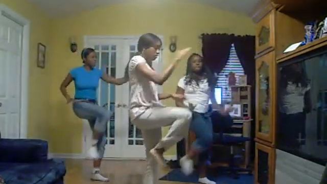 Single Ladies Dance (*3SHA,LiCiA,N TAJAH*) HATAZ GIT ON YA JOB!! смотреть онлайн