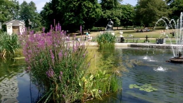 LONDON'S iconic ITALIAN GARDENS and ⛲ fountains at Hyde Park ?️ смотреть онлайн