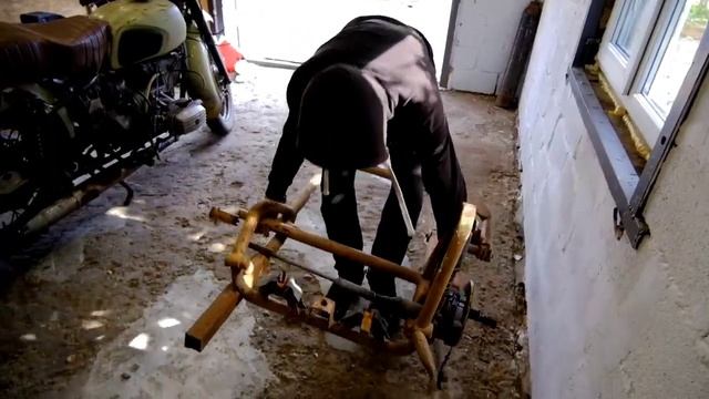 Переделка | Днепр МТ-16 наваливает с приводом на коляску смотреть онлайн