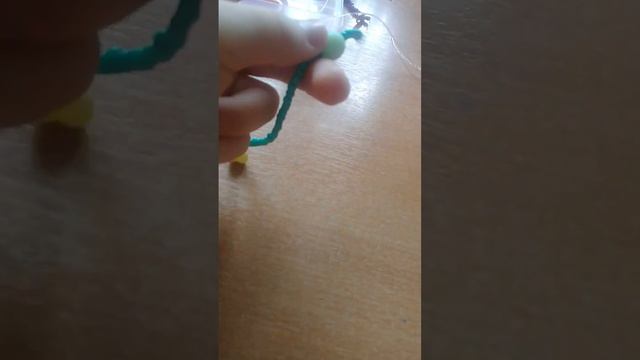 Как сделать браслет из бисера.