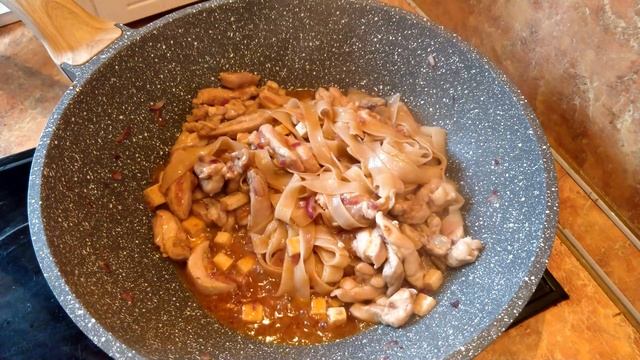 Пад Тай с курицей / Тайская кухня / Pad Thai смотреть онлайн