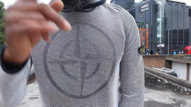 STONE ISLAND HOLOGRAPHIC HOODIE WITH MESH BADGE - NICE BIT OF KIT THAT 27 PART I смотреть онлайн