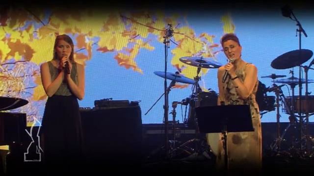 Saving Up My Love - Duo Blanche & Anne-Catherine Gillet смотреть онлайн