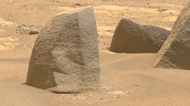 Очень редкие снимки Марса сделанные марсоходом Perseverance