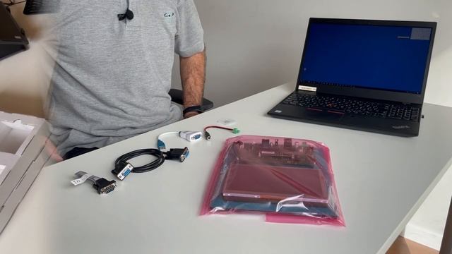 DAVE Embedded Systems - unboxing AXEL ULite SOM смотреть онлайн