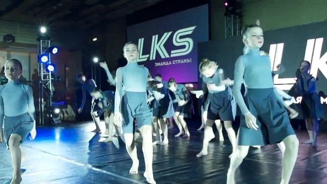 FORS DANCE STUDIO смотреть онлайн