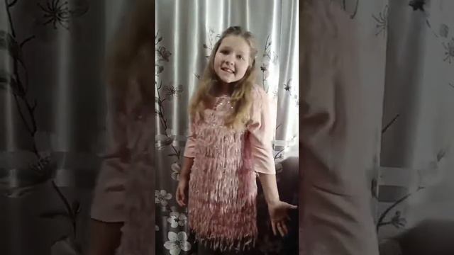 Вітання зі святом 8 Березня смотреть онлайн