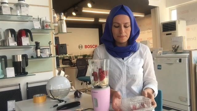 Bosch MMBM4G6K detaylı kullanımı ve smothie yapımı (DEMİRHAN TİCARET) смотреть онлайн