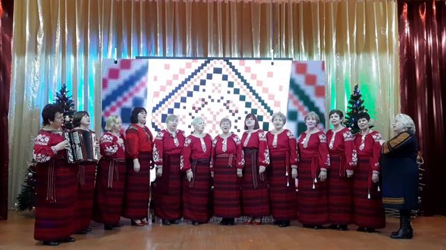 Вечорниці у Будинку культури с. Вовчинець. Хор "Червона калина". смотреть онлайн