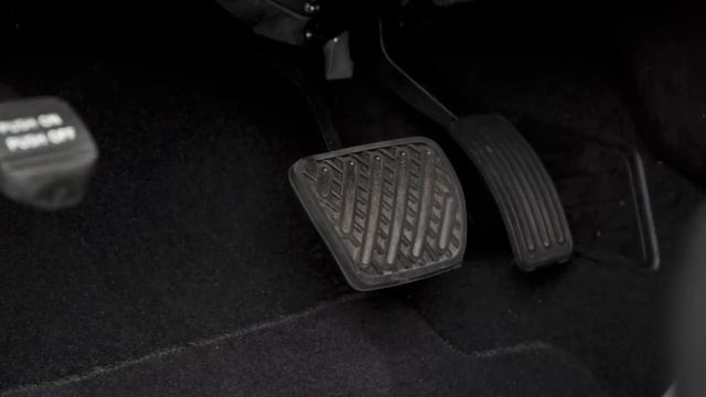 2016 Infiniti QX80 - Conventional Cruise Control смотреть онлайн