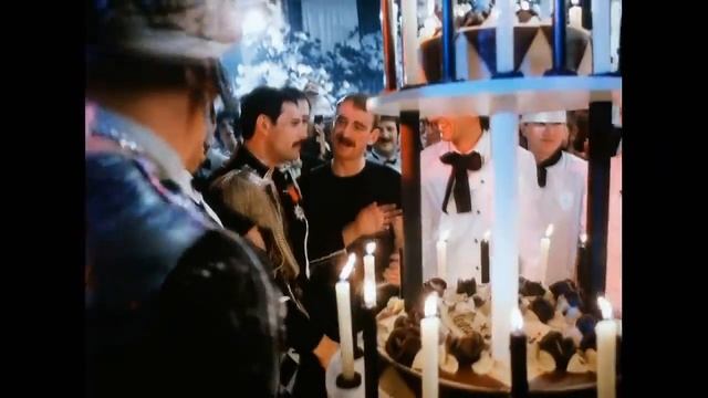 БОГЕМНАЯ или БОГЕМСКАЯ РАПСОДИЯ, как правильно? смотреть онлайн