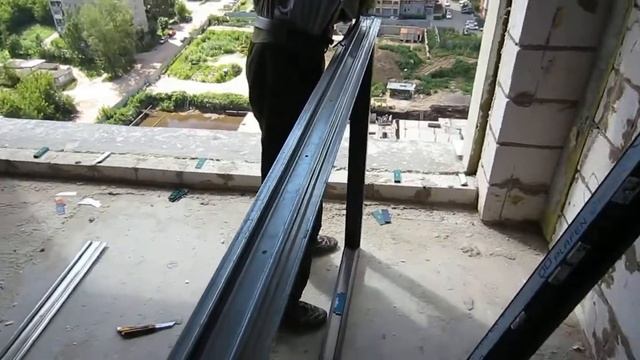 Сборка оконных блоков стальными 