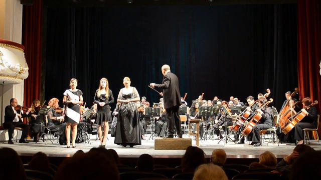 Терцет на трите момичета "Вълшебната Флейта" - Моцарт смотреть онлайн