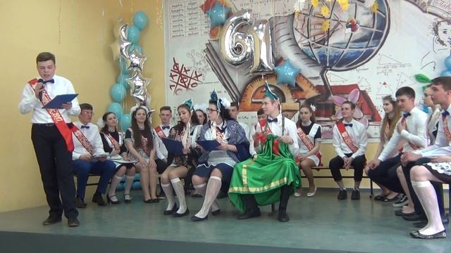 Три девицы под окно..... смотреть онлайн