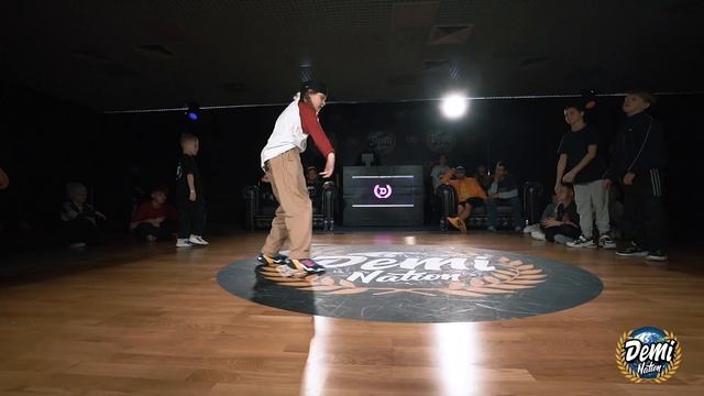 1/8 Orlan Nusha Loop vs CSB/BREAKING KIDS 3X3/ DEMINATION 2022 смотреть онлайн