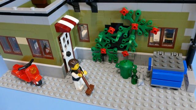 Лего Парижский ресторан, Lego 10243 Creator Expert Parisian Restaurant, видеообзор смотреть онлайн