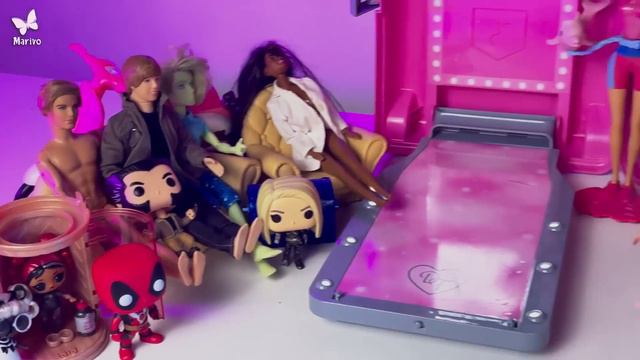 Tajemnicza skrzynka #13🦋❓ Barbie Top Model z lalkami 👙 Monster High Funko POP Lol Surprise смотреть онлайн