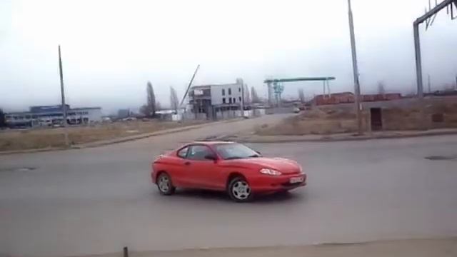 Hyundai Coupe смотреть онлайн