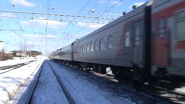 Электровоз ЧС7-045 с поездом № 111 Москва - Смоленск смотреть онлайн