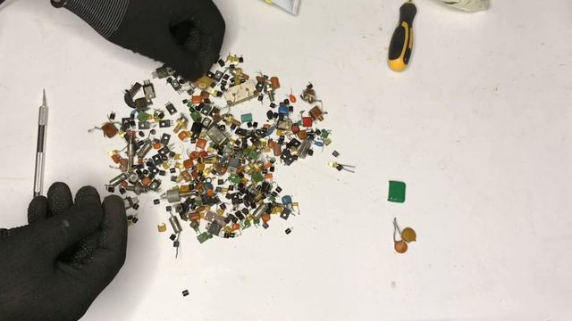 Детали с Палладием в Блоке Питания Б5-30 и в Посылке от Подписчика! смотреть онлайн