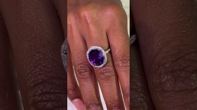 Gems Galore: Exploring Treasures from Gem Shopping Network ? смотреть онлайн