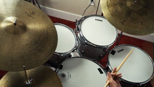 Ludwig Classic Maple | White Marine Pearl | Sound Test/Demo | 18/10/12/14 смотреть онлайн