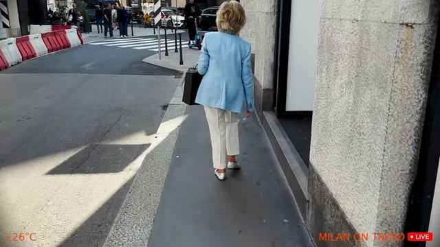 ? Как миланцы одеваются в повседневной жизни в октябре. Модные, элегантные, стильные образы