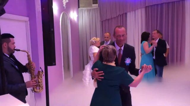 Тяжелый дым на свадебный танец от dryice.pro смотреть онлайн