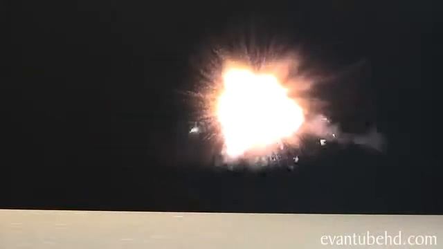 Angry Birds Space LASER LAUNCHER Toy EPIC Red Laser Destruction!!! смотреть онлайн