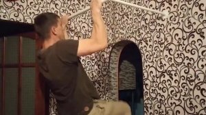УДОБНЫЙ турник в квартире