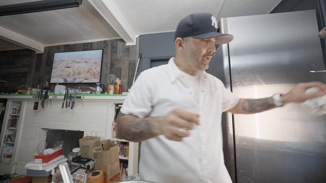 The Bacon, Egg & Cheese WAFFLE? смотреть онлайн