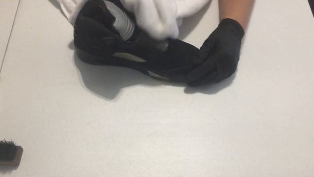 HOW TO CLEAN NUBUCK JORDANS / SHOES (JORDAN 5 METALLIC RESTORATION) смотреть онлайн