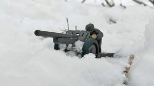 Renault R35 из пластилина, против Pak36 и Pak36r из пластилина. Бой пластилиновых танков.